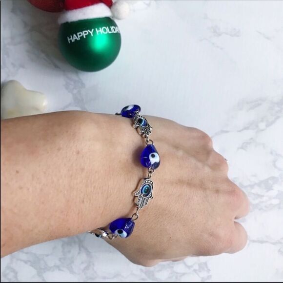 Evil Eye Hamsa Bracelet Blue Handmade - Picture 2 of 3